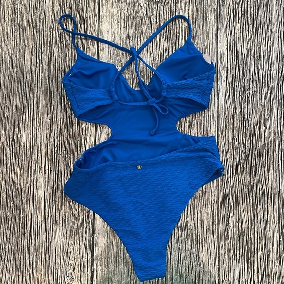 VICTORIA'S SECRET SWIM The Cut-Out Cheeky One-Piece Swimsuit vibrant blue size s - Picture 6 of 8